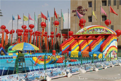 河北石家莊移動(dòng)水上樂(lè)園案例

