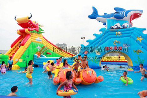 江蘇鎮(zhèn)江移動(dòng)水上樂園案例
