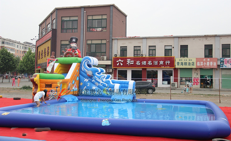江蘇南京移動(dòng)水上樂園案例


