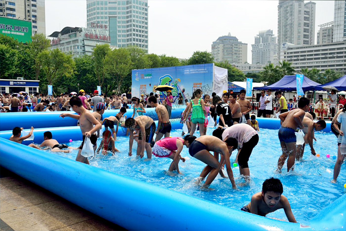 充氣水池
