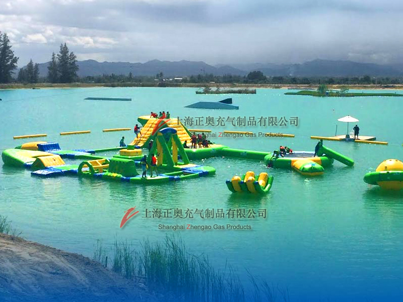 開放水域水上樂園